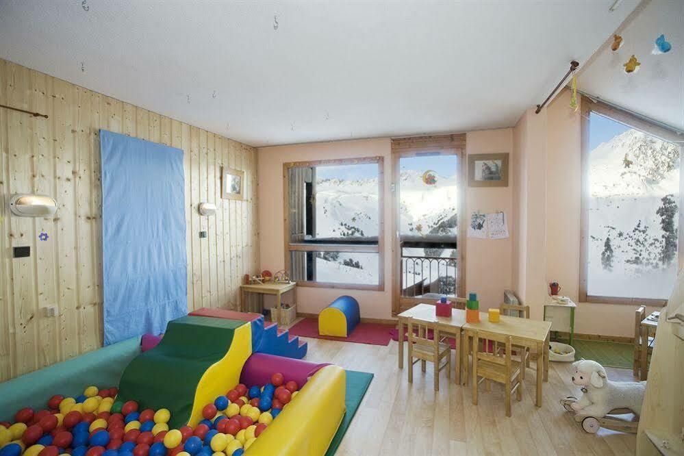 Hotel Club Mmv Les Melezes **** Les Arcs  ภายนอก รูปภาพ
